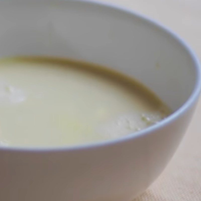 Step 1 Grate and Squeeze Cassava Baked Cassava Cake with Durian