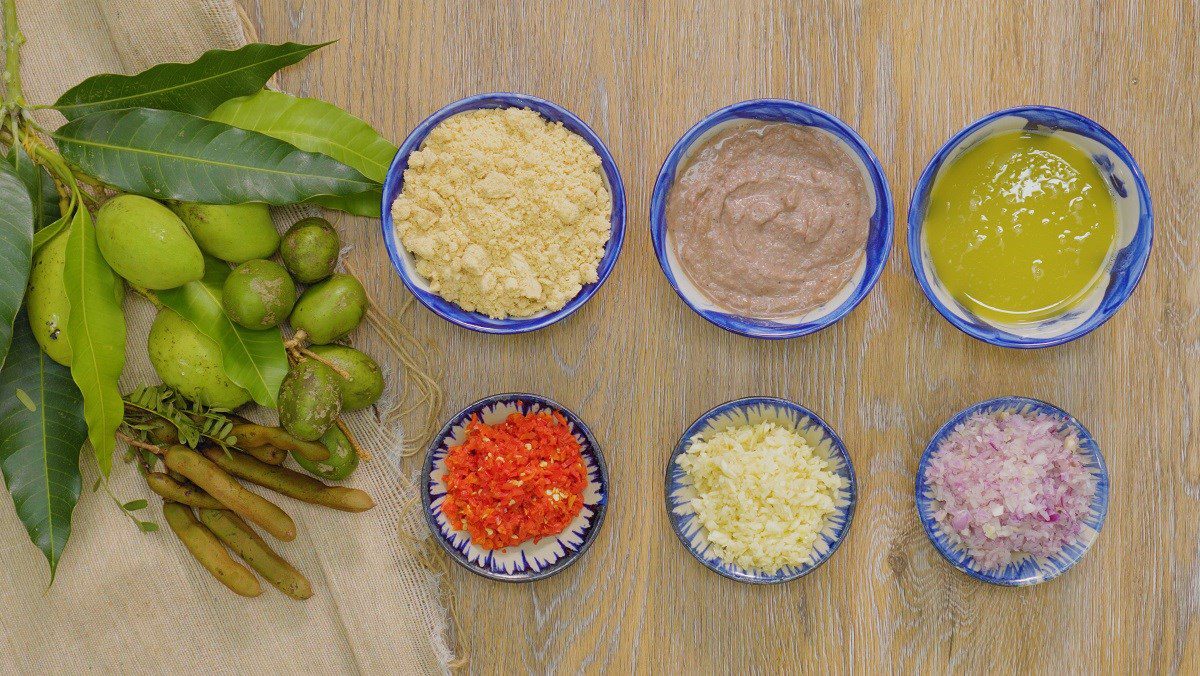 Ingredients for shrimp paste for fruit dish