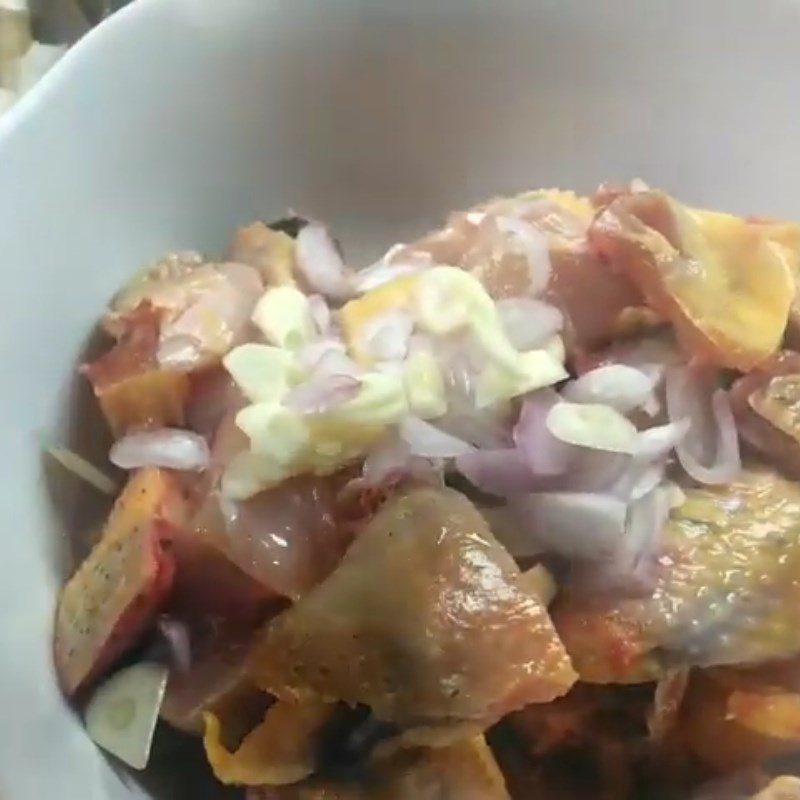 Step 1 Prepare and Marinate the Chicken for Bamboo Shoot Stir-Fried with Chicken