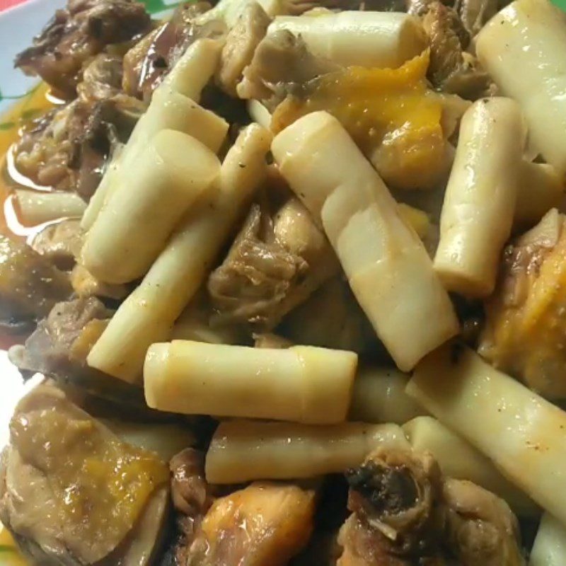 Step 4 Finished product Stir-fried bamboo shoots with chicken