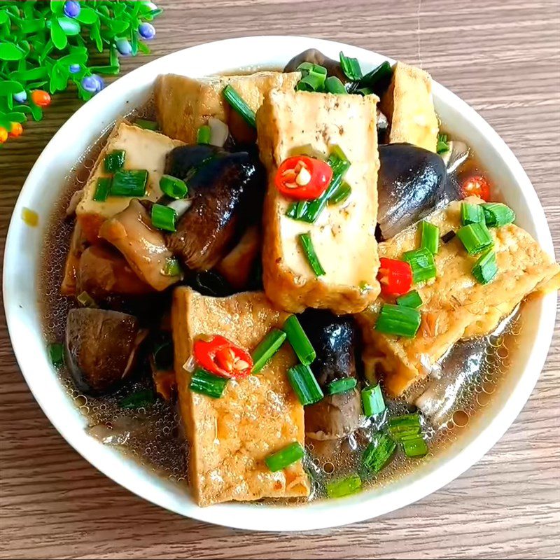 Step 5 Finished Product Braised straw mushrooms with tofu