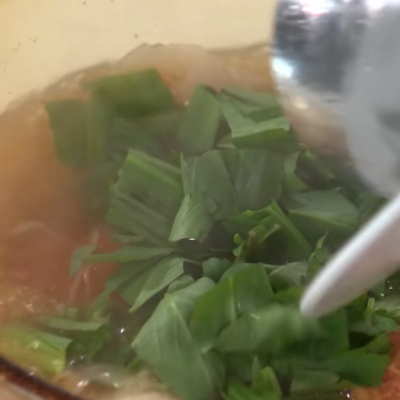 Step 4 Cook the soup Spicy Beef Tendon Soup