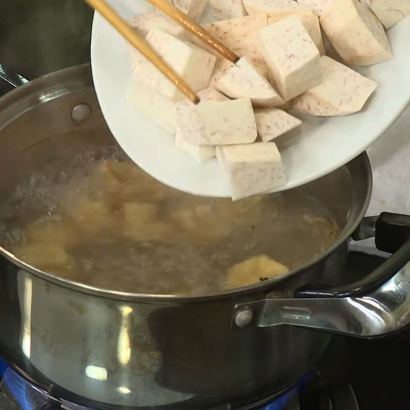 Step 4 Cook the Soup Vegetarian Taro Soup with Tofu