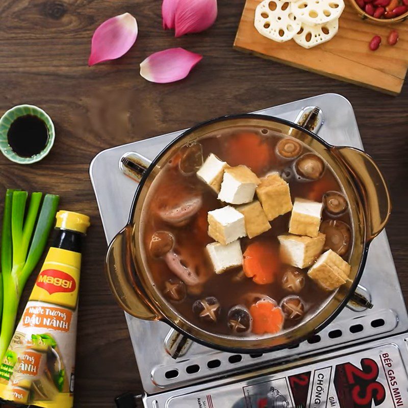 Step 3 Cook the soup Lotus root and red bean soup