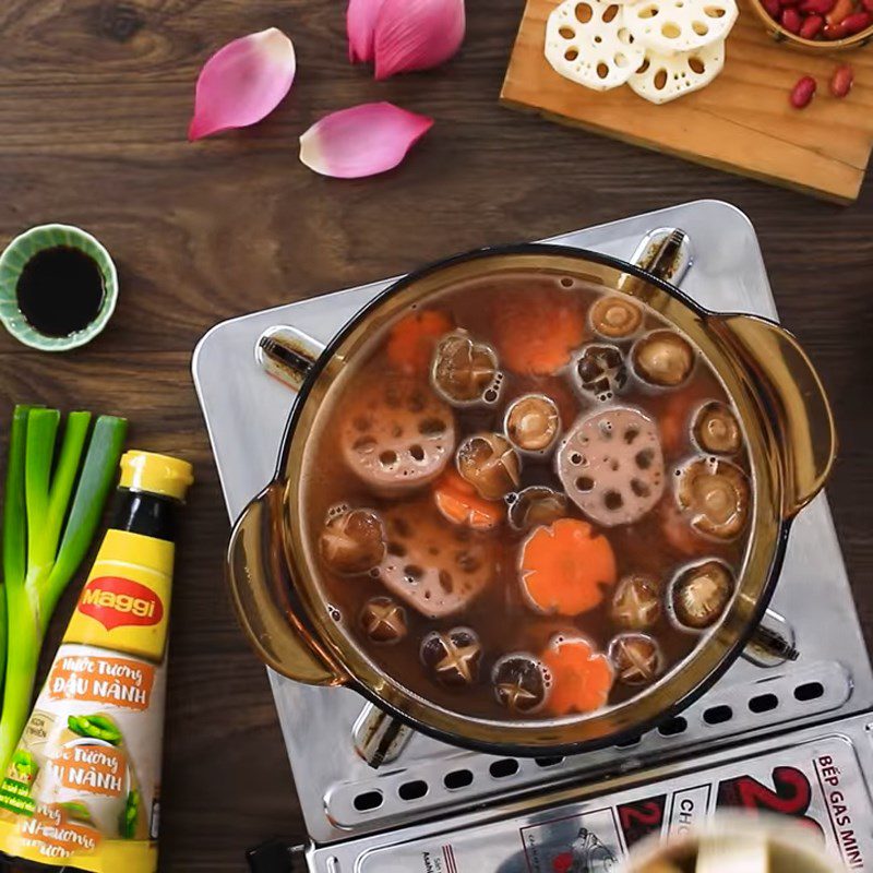 Step 3 Cook the soup Lotus root and red bean soup