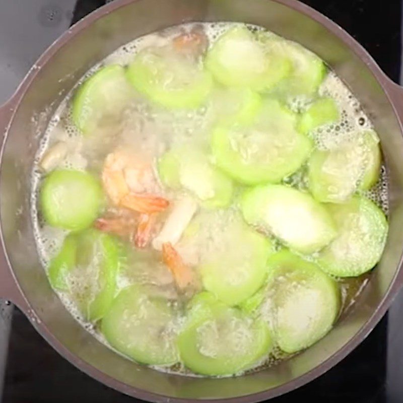 Step 4 Cooking the soup Mushroom and gourd soup