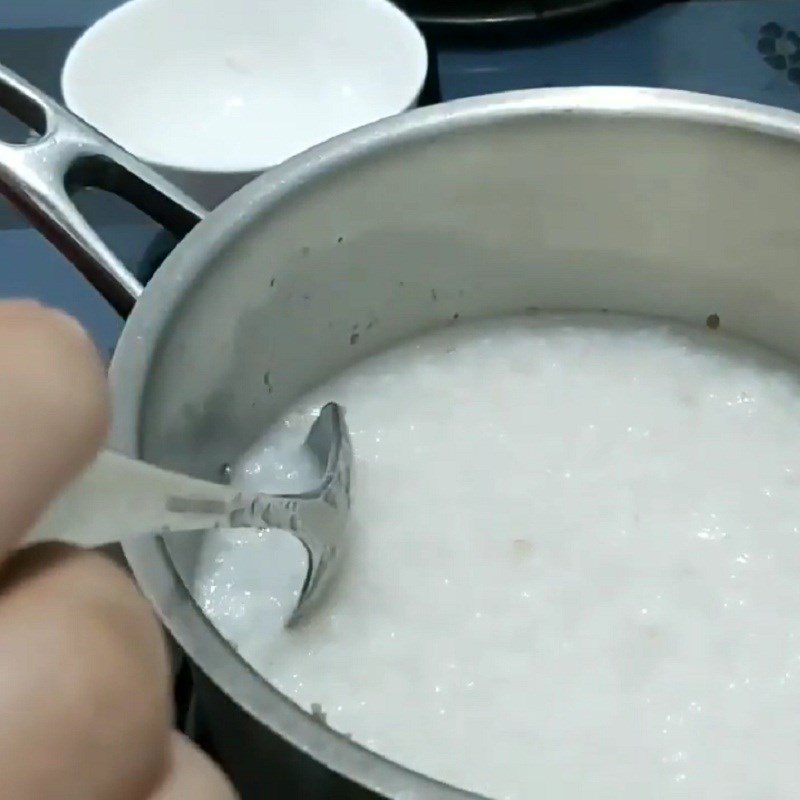 Step 3 Cooking porridge Minced meat bird's nest porridge