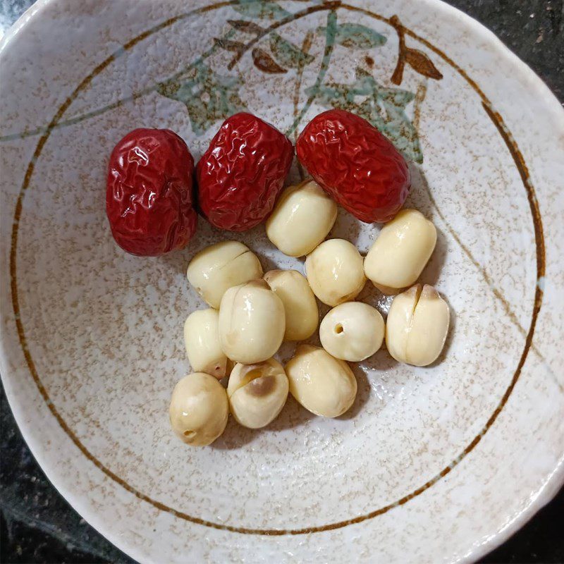 Step 1 Cook Chicken Heart and Lotus Seed Porridge (recipe shared by a user)