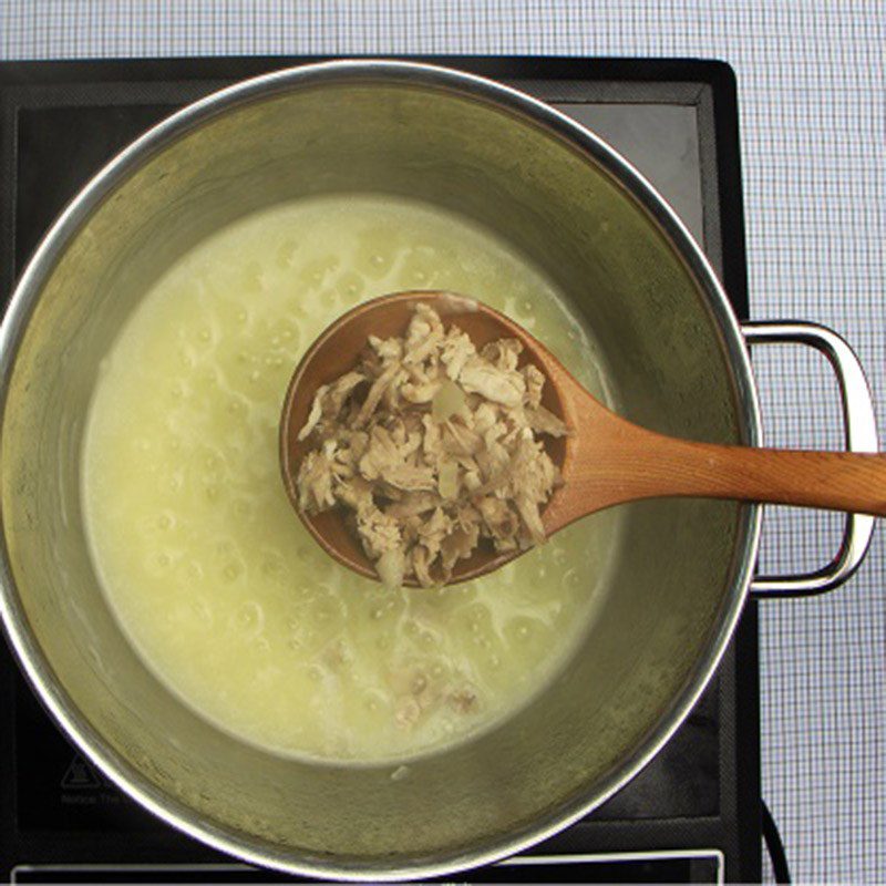 Step 4 Cooking porridge Pork rib porridge with peas
