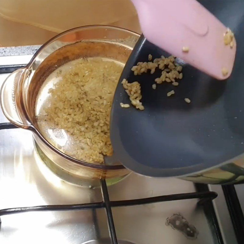 Step 4 Cook porridge Abalone carrot porridge for baby