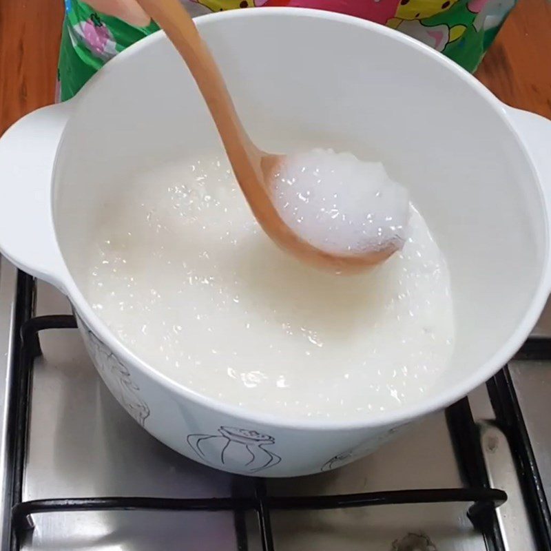 Step 3 Cook the porridge Fish carp porridge