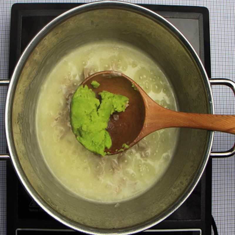 Step 4 Cooking porridge Pork rib porridge with peas