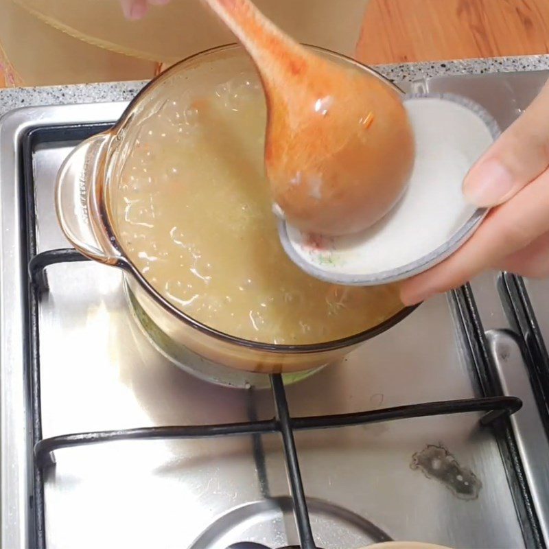 Step 4 Cooking abalone carrot porridge for baby