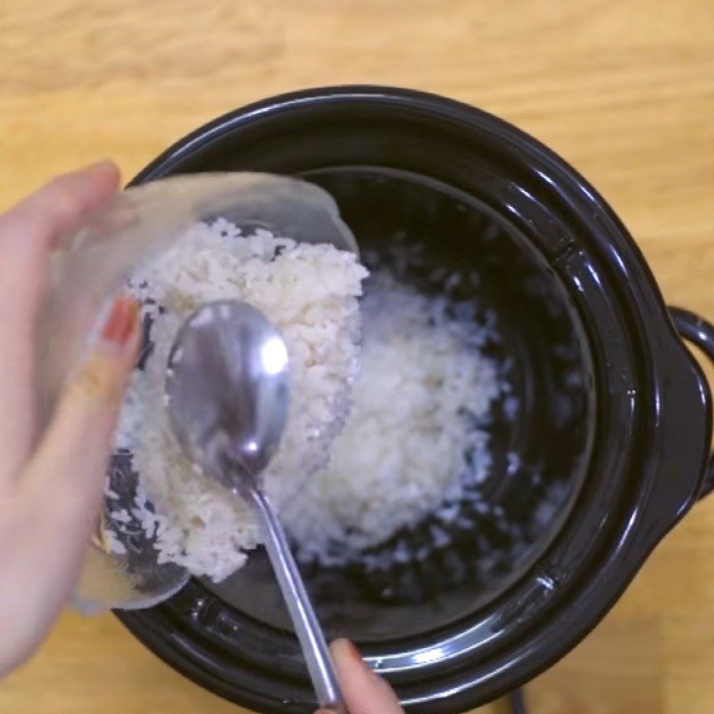 Step 2 Cook Mung Bean Porridge for Pork Heart and Mung Bean Porridge Using a Slow Cooker