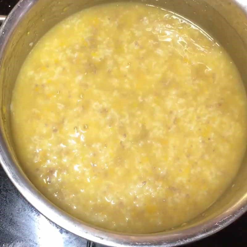 Step 4 Cook the porridge with beef and pumpkin Beef and pumpkin porridge