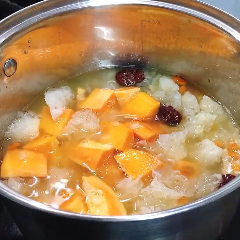 Step 4 Cooking the dessert Papaya dessert