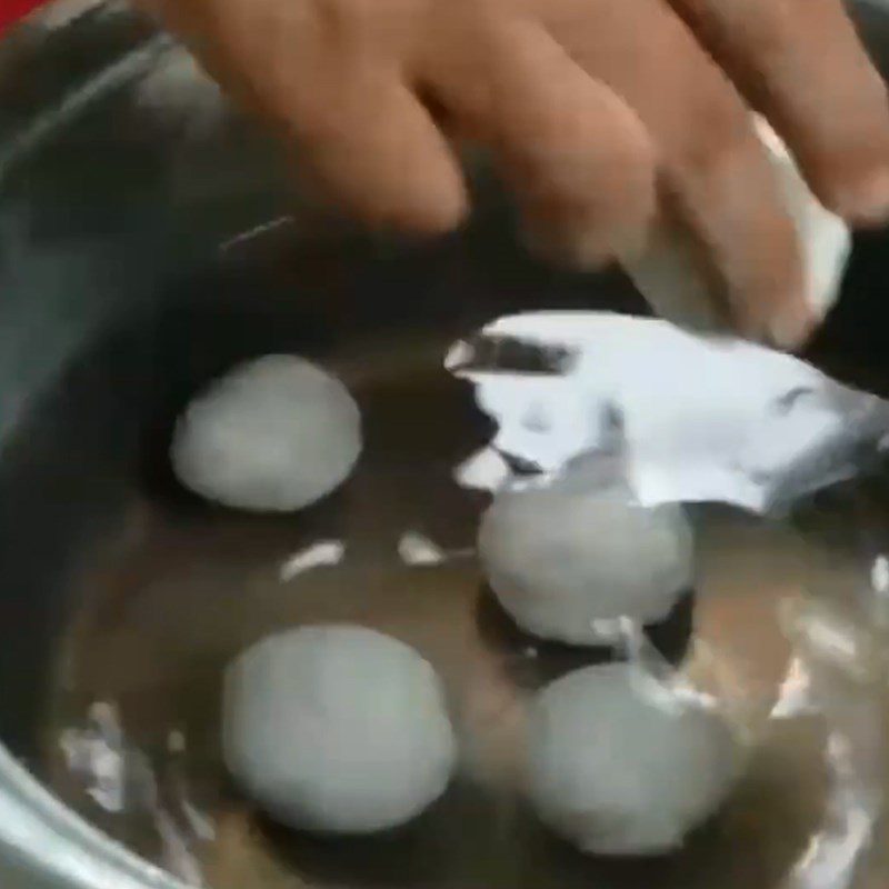 Step 4 Cook the dessert Taro ball dessert