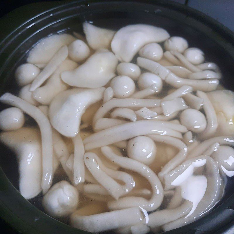 Step 3 Cooking bánh canh dessert Sweet bánh canh with mung bean filling