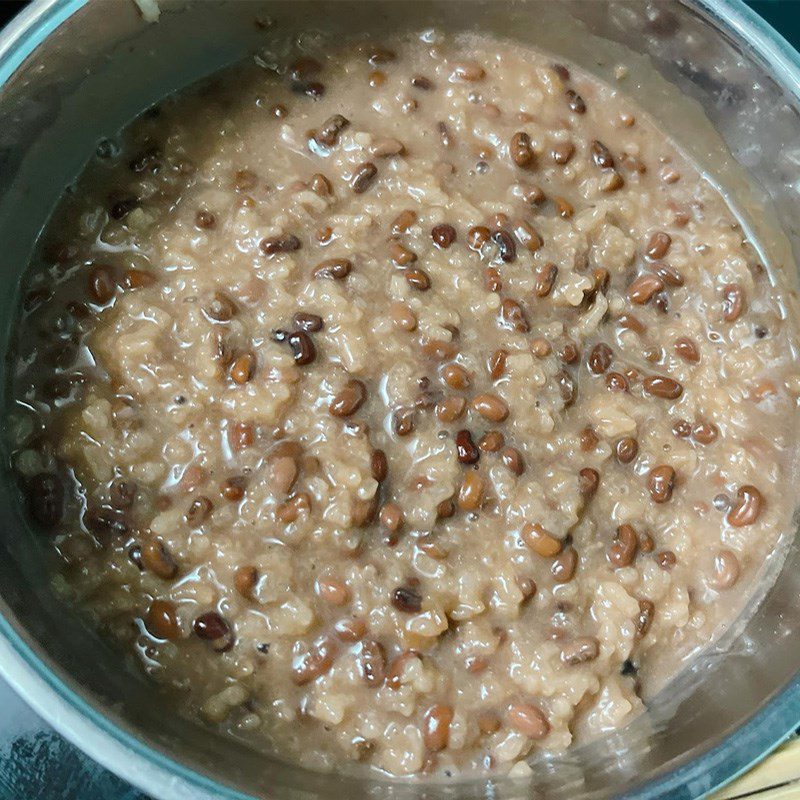Step 2 Cook red bean dessert with glutinous rice Red bean dessert with glutinous rice