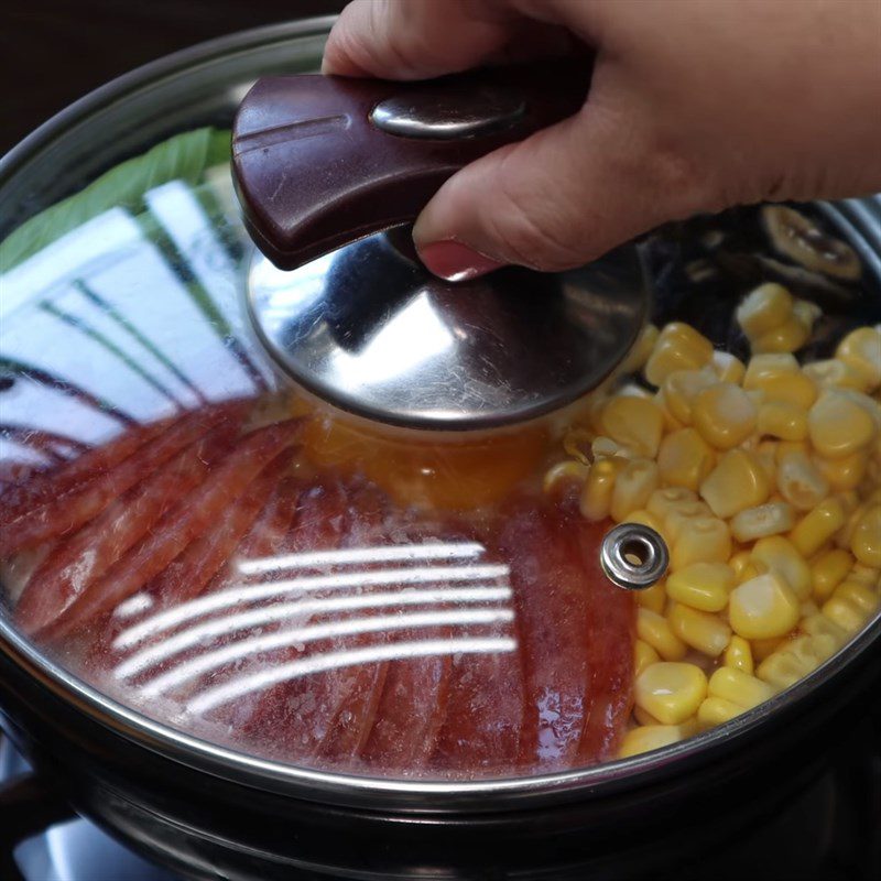 Step 4 Cooking Clay Pot Rice