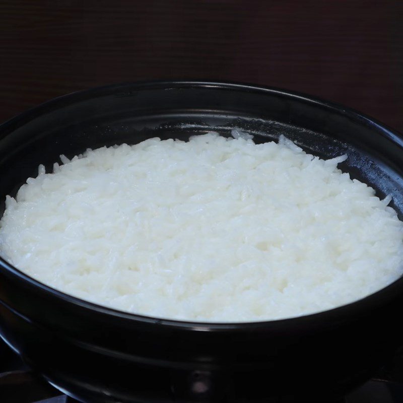 Step 1 Cook white rice Clay Pot Rice