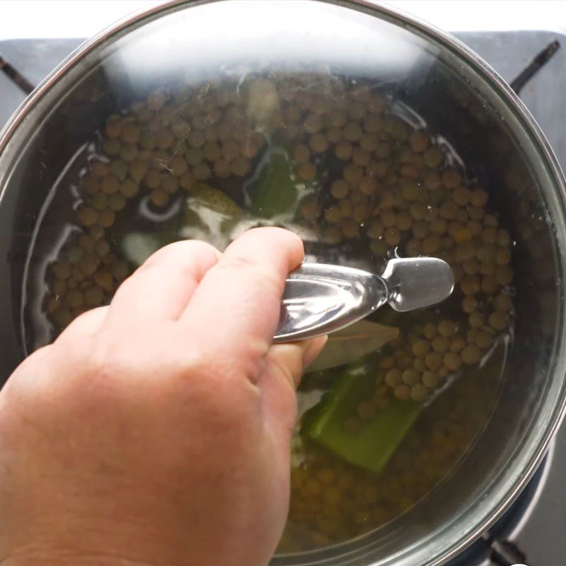 Step 1 Cook lentils for Eggplant Lentil Salad