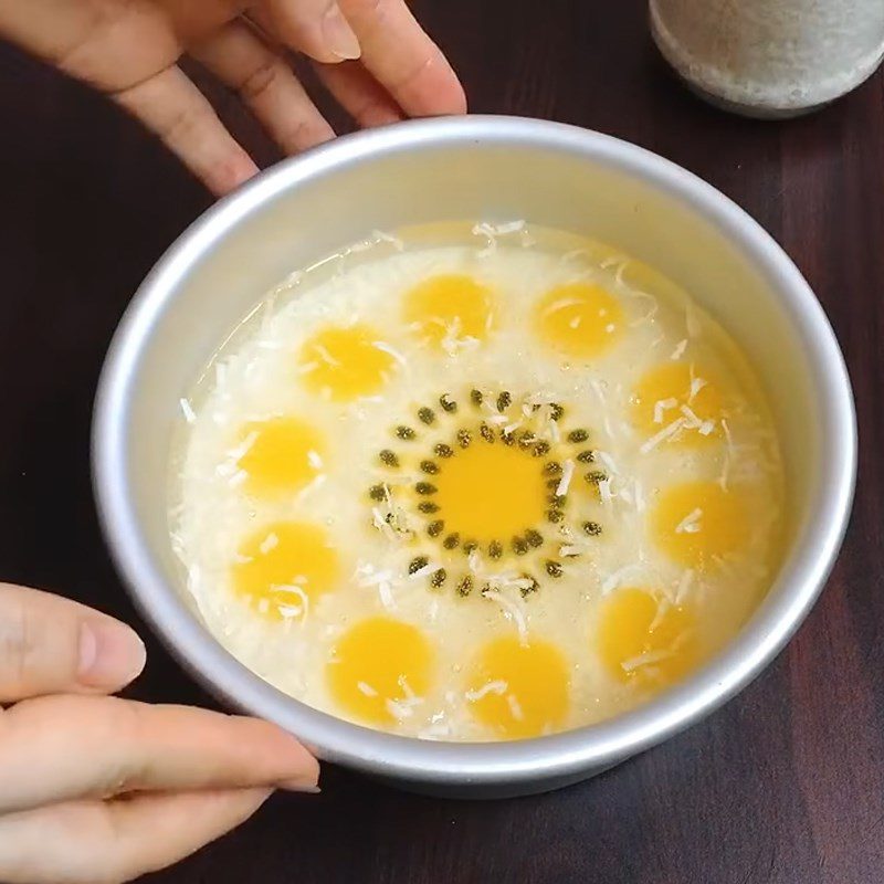 Step 6 Cook, pour the layer, and decorate the third layer of jelly Passion fruit jelly