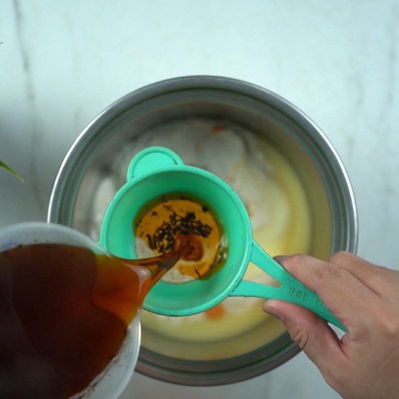 Step 2 Cook the Thai milk tea jelly mixture Thai milk tea jelly