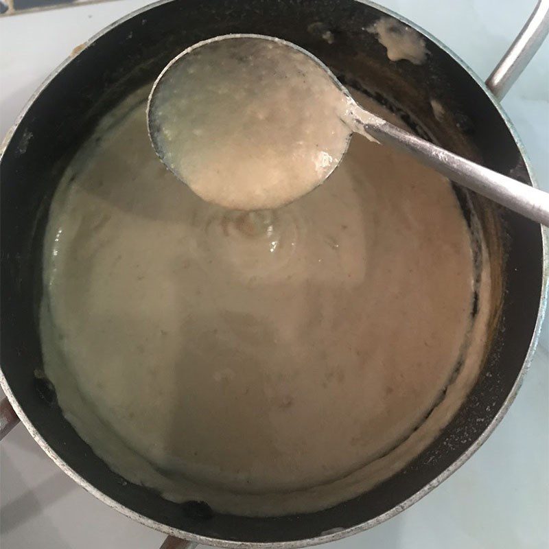 Step 3 Cook the peanut dipping sauce Vegetarian spring roll dipping sauce