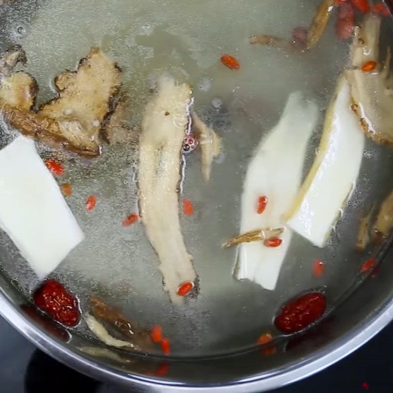 Step 1 Prepare the broth for Milk Hot Pot