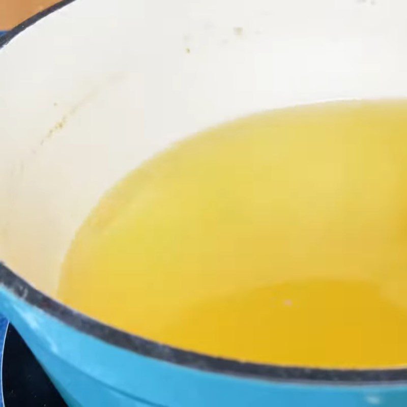 Step 2 Making the broth for squid bánh canh