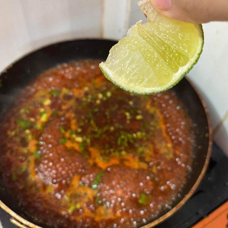 Step 4 Cook Thai Chicken Sauce