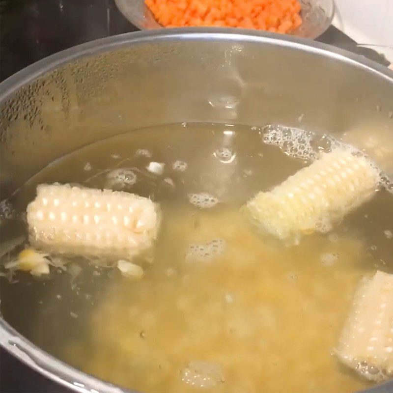 Step 4 Cook the soup Shrimp corn soup