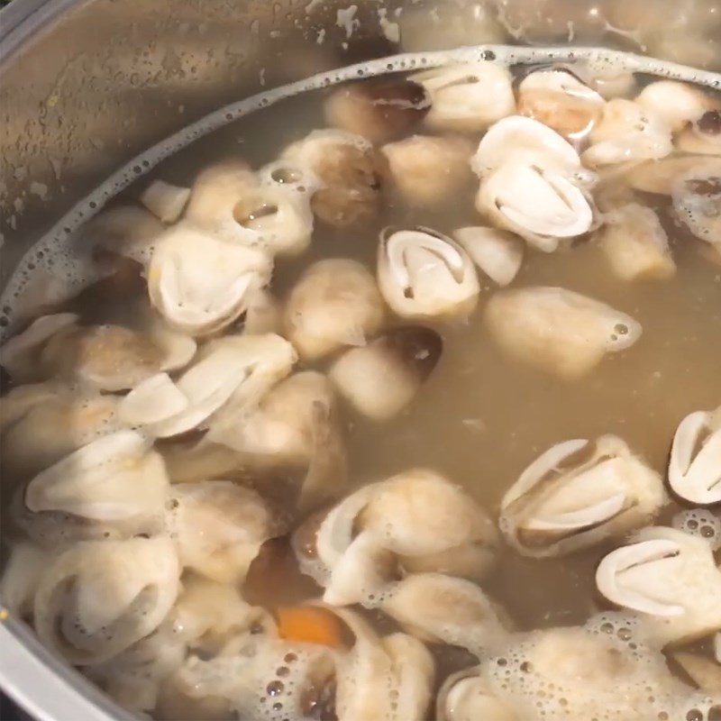 Step 4 Cook the soup Shrimp corn soup