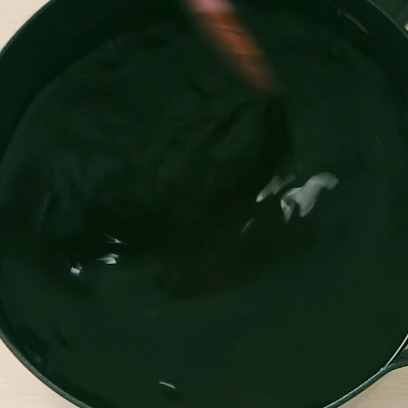 Step 2 Making grass jelly Black bean grass jelly with pearls
