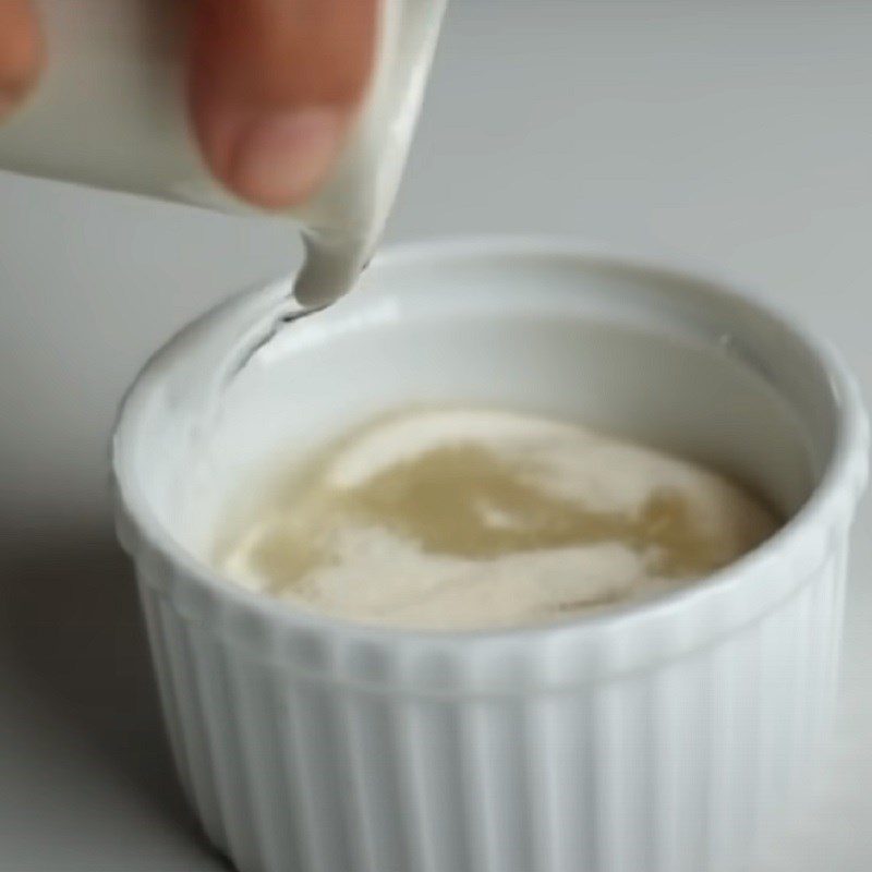 Step 1 Soak gelatin for Milo Pudding