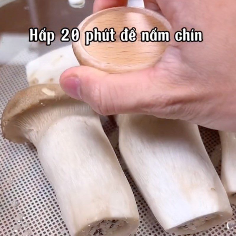Step 3 Stuff tofu into mushrooms Chicken thigh mushroom rolled with tofu simmered in pepper
