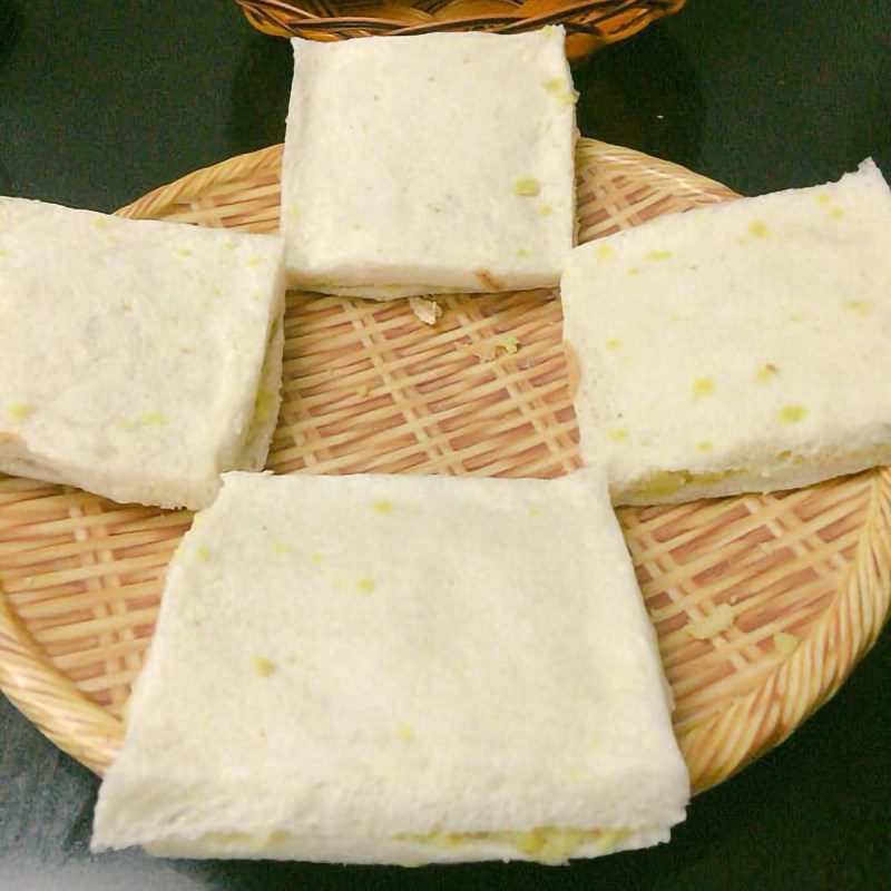 Step 3 Filling the sandwich bread Sandwich bread with sweet potato and cheese filling