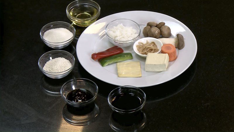 Ingredients for vegetarian fried rice dish