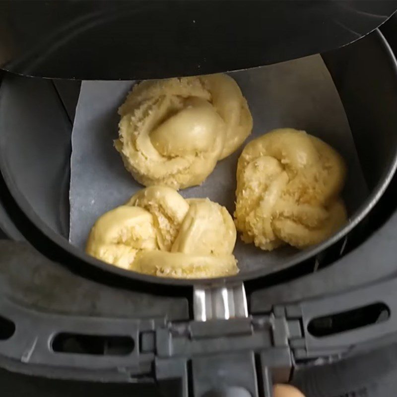 Step 6 Baking the Coconut Bread using an air fryer