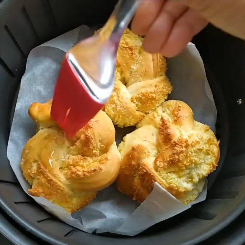 Step 6 Baking the Coconut Bread using an air fryer
