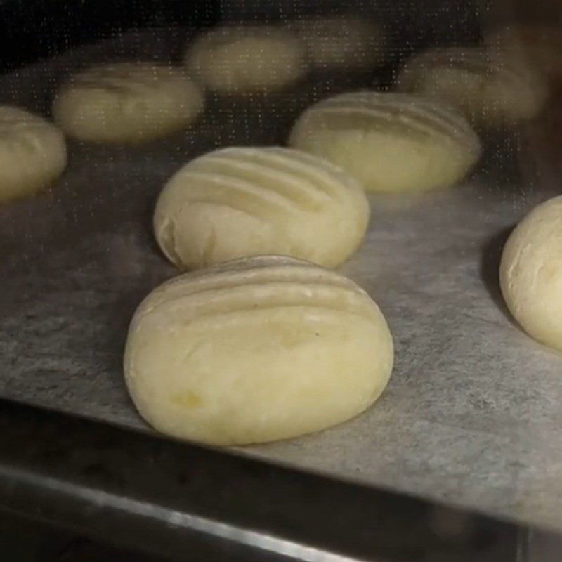 Step 3 Bake the potato cake (Recipe shared from Tiktok Cooking with TasteVN)