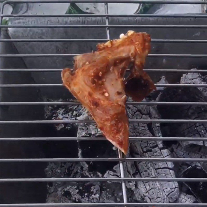 Step 3 Grill the Fish Grilled Salmon Head with Chili Salt