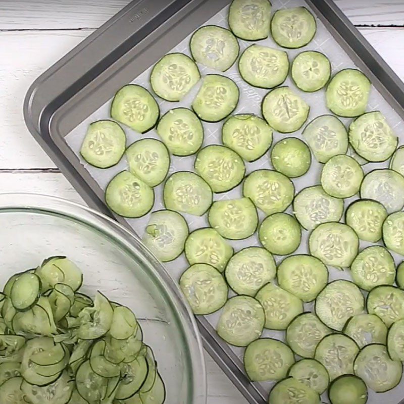 Step 3 Bake the cucumber for Cucumber Snack