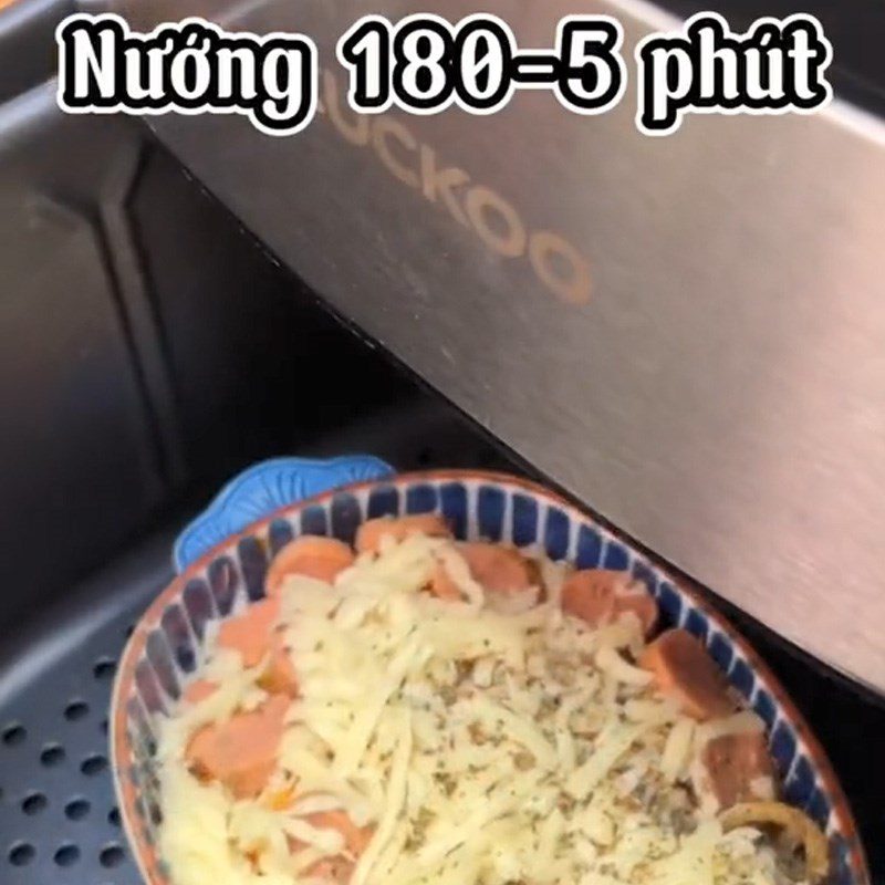 Step 3 Bake the macaroni Baked macaroni and cheese (Recipe shared from TikTok Cooking with TasteVN)