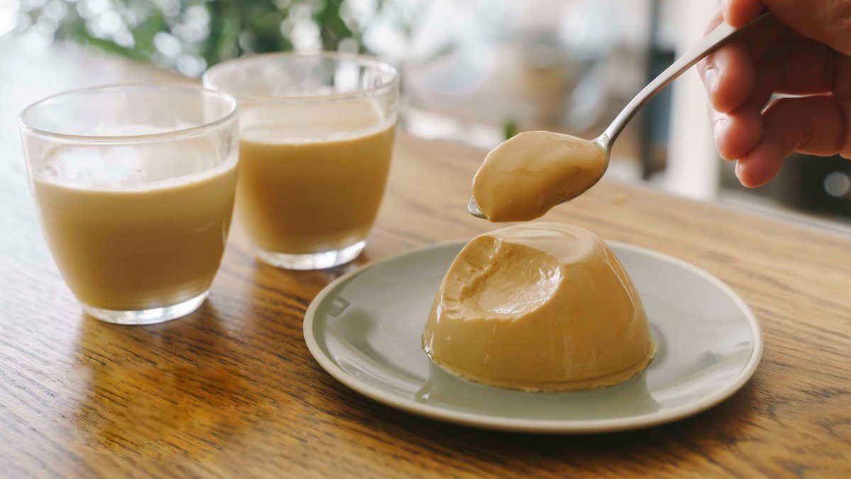 Caramel panna cotta