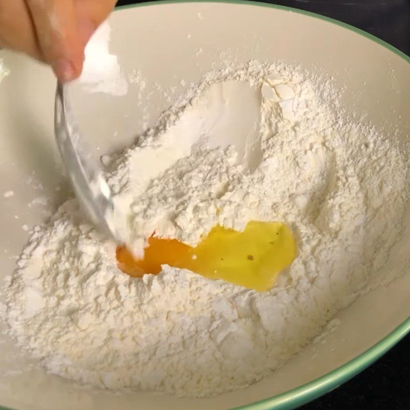 Step 2 Prepare the batter for whole fried chicken