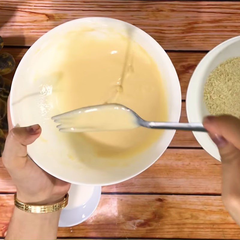 Step 1 Prepare the batter for Fried Banana with Crispy Coating