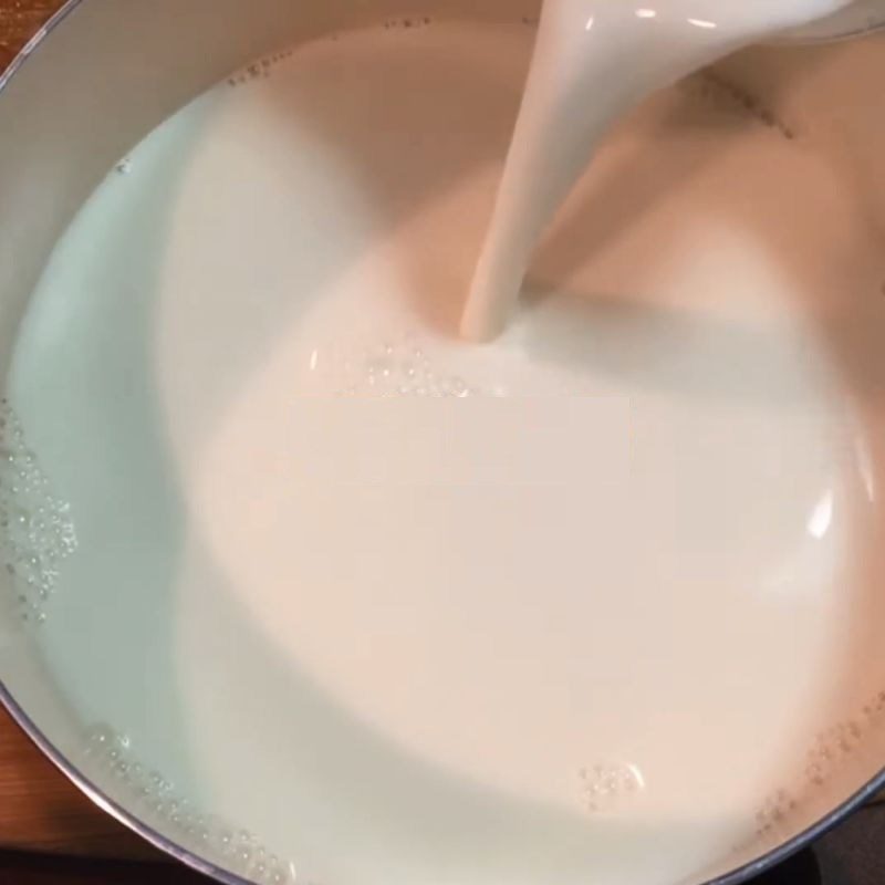 Step 1 Prepare the milk mixture Yogurt Drink using an oven