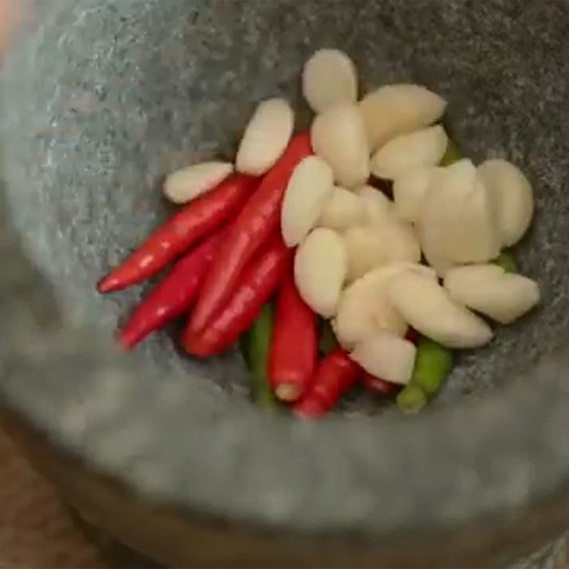 Step 3 Make the sauce for Thai squid salad